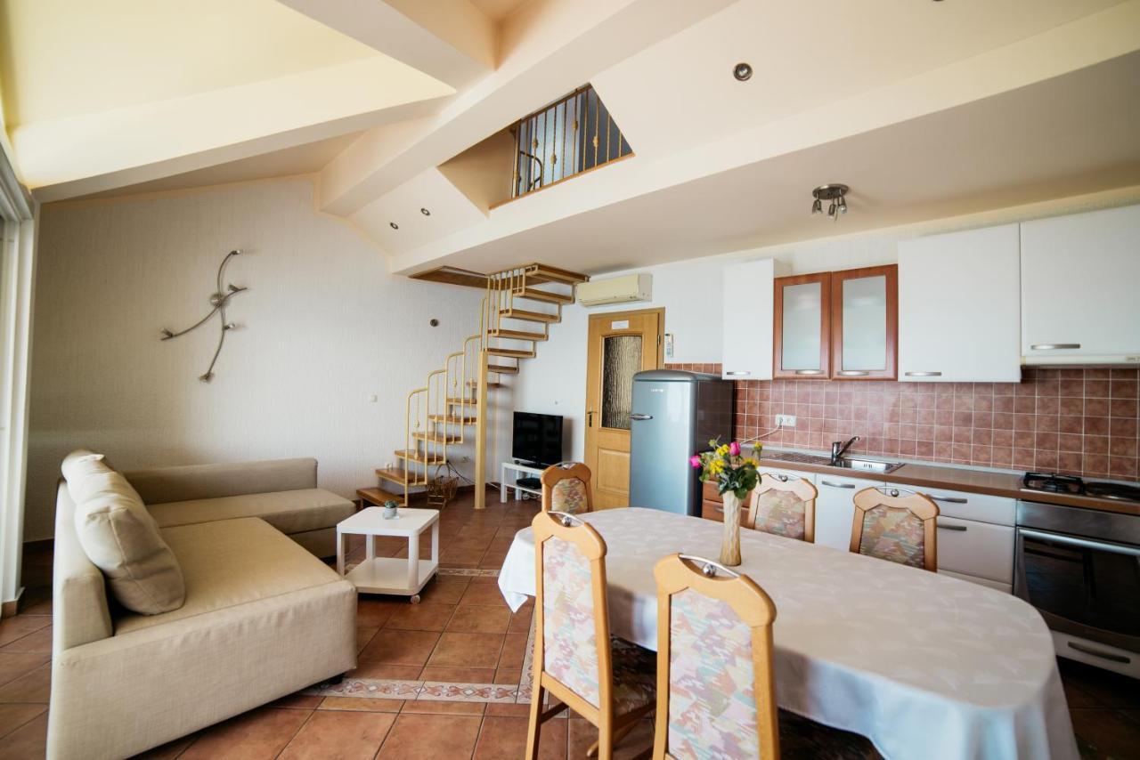 Apartment Selce 5206A المظهر الخارجي الصورة